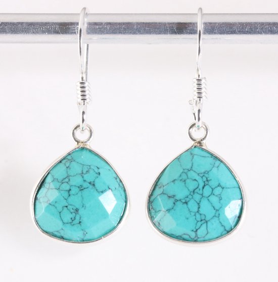 Fijne druppelvormige zilveren oorbellen met turkoois afbeelding 1