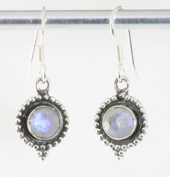 Fijne bewerkte ronde zilveren oorbellen met regenboog maansteen afbeelding 1