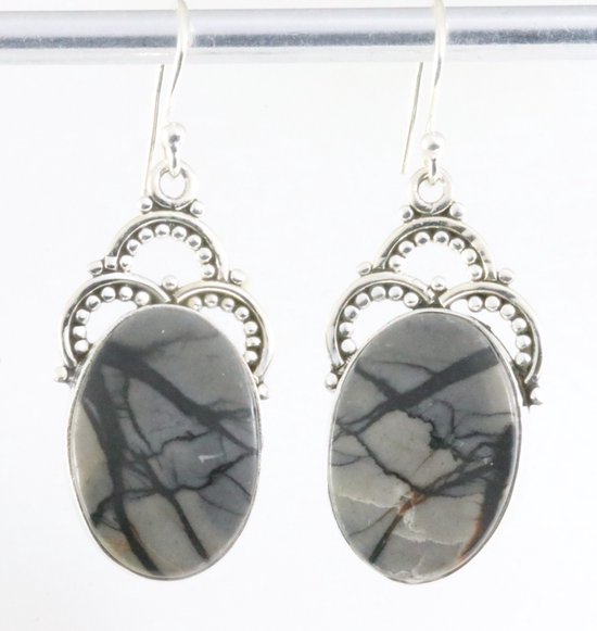 Bewerkte zilveren oorbellen met zwarte Picasso jaspis afbeelding 1