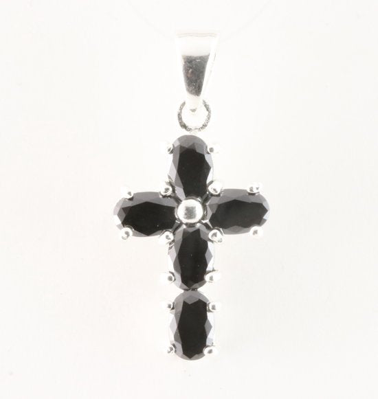 Fijne zilveren kruishanger met onyx afbeelding 1
