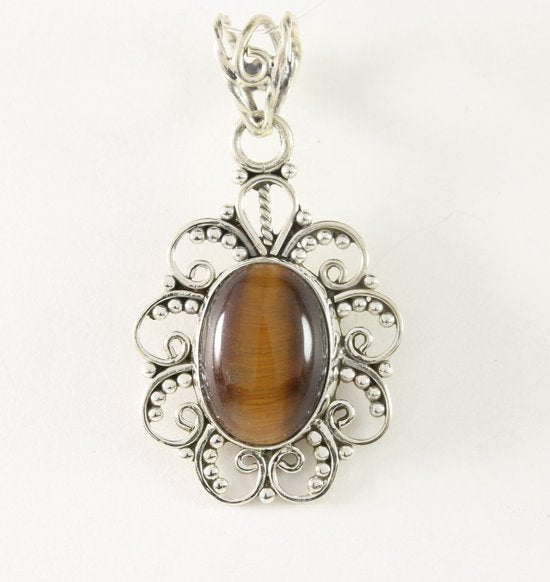 Opengewerkte zilveren hanger met tijgeroog afbeelding 1