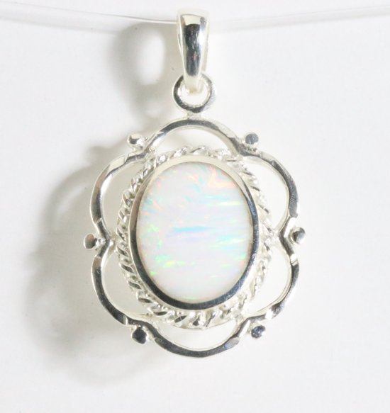 Opengewerkte zilveren hanger met welo opaal afbeelding 1