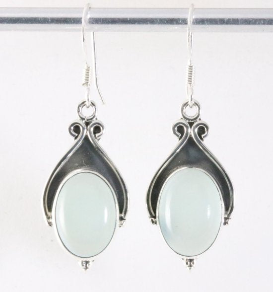Bewerkte zilveren oorbellen met aqua chalcedoon afbeelding 1