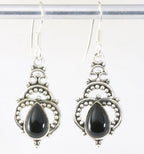 Opengewerkte zilveren oorbellen met onyx afbeelding 1