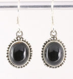 Bewerkte ovale zilveren oorbellen met onyx afbeelding 1