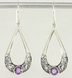 Opengewerkte zilveren oorbellen met amethist afbeelding 1