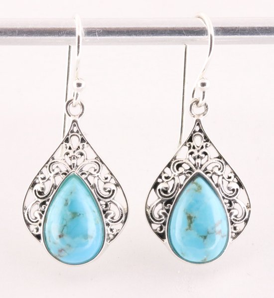 Opengewerkte zilveren oorbellen met Arizona turkoois afbeelding 1