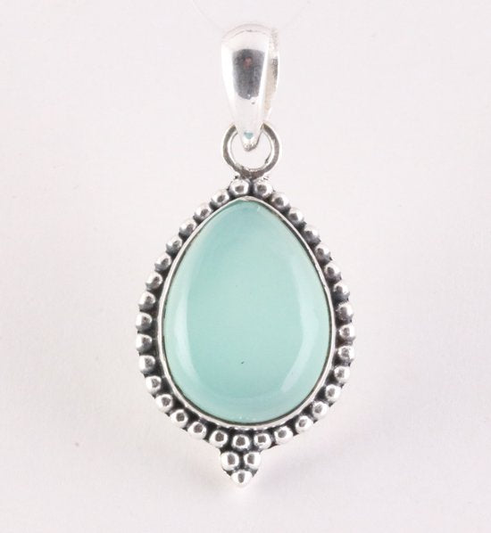 Bewerkte druppelvormige zilveren hanger met aqua chalcedoon afbeelding 1