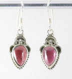 Fijne bewerkte zilveren oorbellen met granaat afbeelding 1