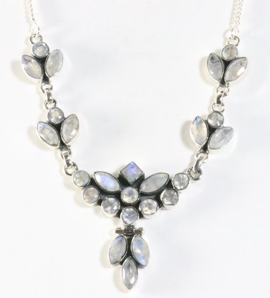 Zilveren collier met regenboog maansteen afbeelding 1