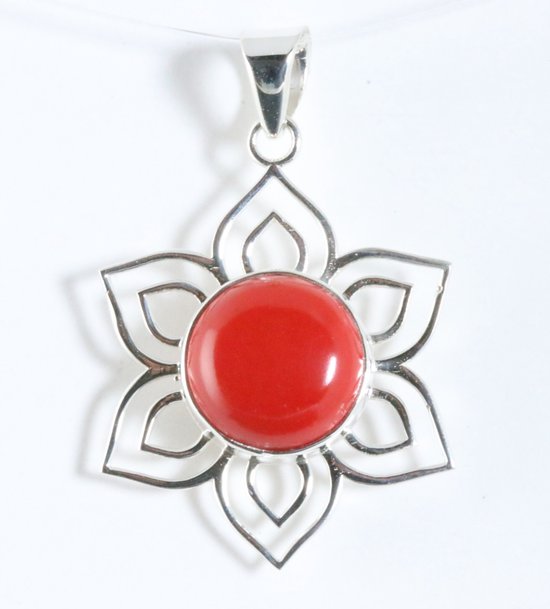 Opengewerkte bloemvormige zilveren hanger met rode koraal steen afbeelding 1
