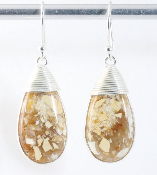 Zilveren oorbellen met gefragmenteerde mookaiet afbeelding 1