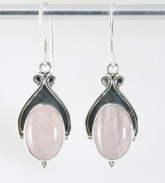 Bewerkte zilveren oorbellen met rozenkwarts afbeelding 1