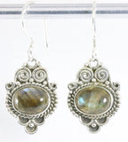 Bewerkte zilveren oorbellen met labradoriet afbeelding 1