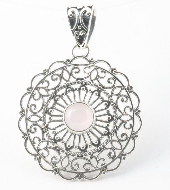 Opengewerkte zilveren hanger met rozenkwarts afbeelding 1