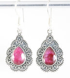 Bewerkte zilveren oorbellen met robijn afbeelding 1