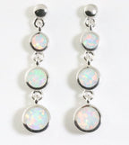 Hoogglans zilveren oorstekers met welo opaal afbeelding 1