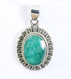 Fijne bewerkte ovale zilveren hanger met smaragd afbeelding 1