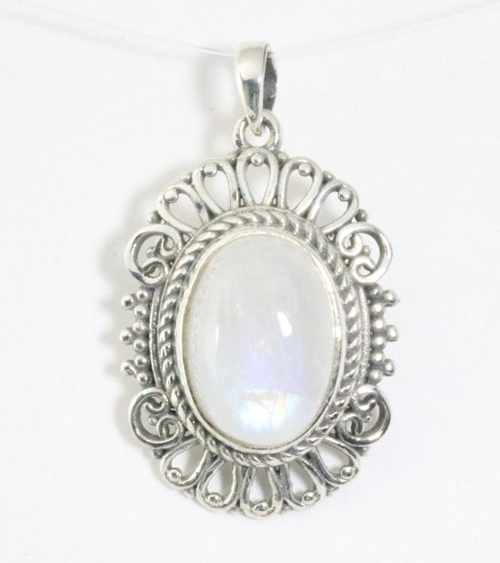 Opengewerkte zilveren hanger met regenboog maansteen afbeelding 1