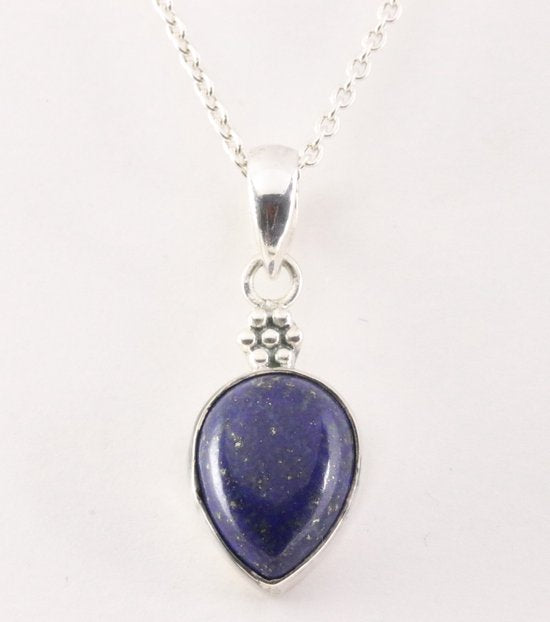 Bewerkte zilveren hanger met lapis lazuli aan ketting afbeelding 1