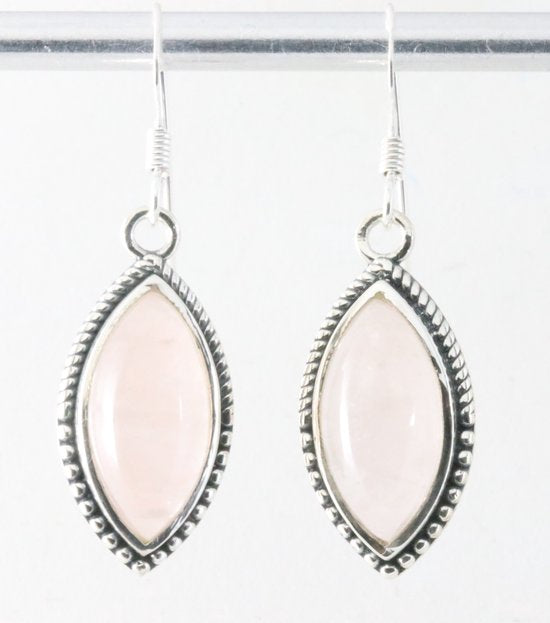 Bewerkte zilveren oorbellen met rozenkwarts afbeelding 1