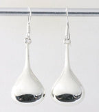 Druppelvormige hoogglans zilveren oorbellen afbeelding 1