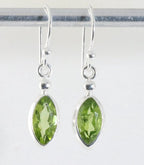 Fijne hoogglans zilveren oorbellen met peridoot afbeelding 1