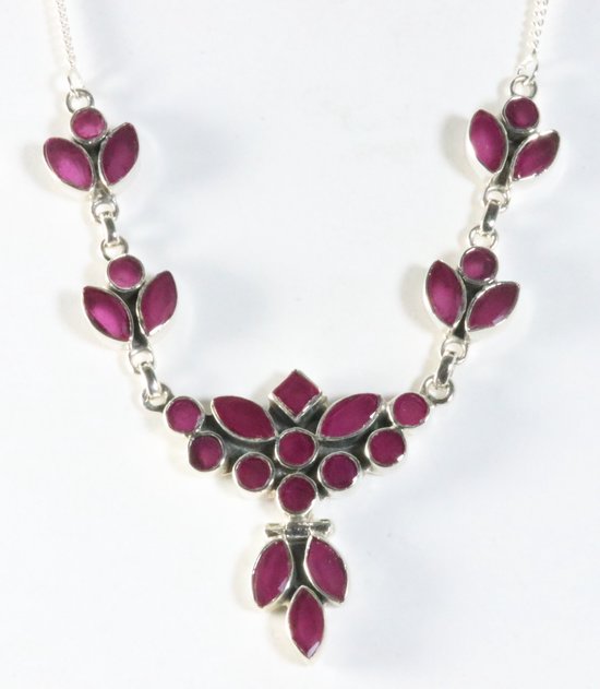 Zilveren collier met robijn stenen afbeelding 1