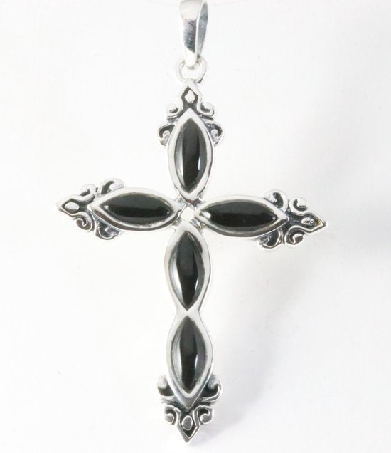Grote bewerkte zilveren kruishanger met onyx afbeelding 1