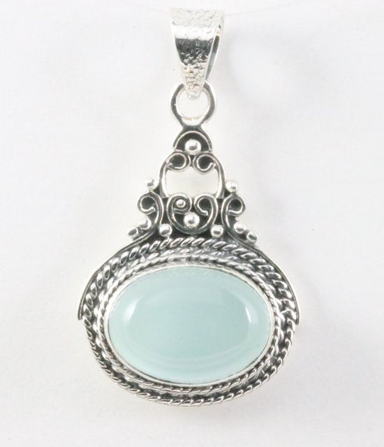 Bewerkte zilveren hanger met aqua chalcedoon afbeelding 1