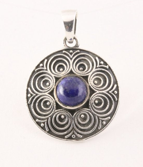 Ronde bewerkte zilveren hanger met lapis lazuli afbeelding 1