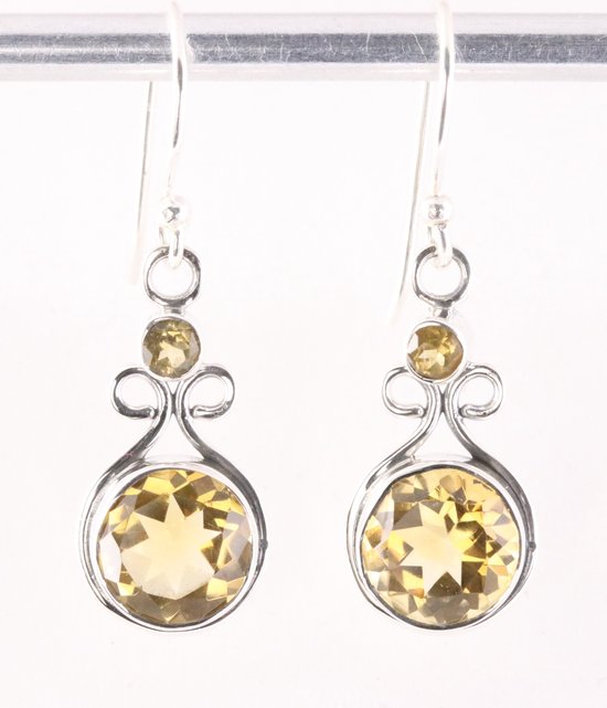 Opengewerkte zilveren oorbellen met citrien afbeelding 1