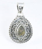 Bewerkte druppelvormige zilveren hanger met labradoriet afbeelding 1