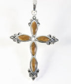 Grote bewerkte zilveren kruishanger met tijgeroog afbeelding 1