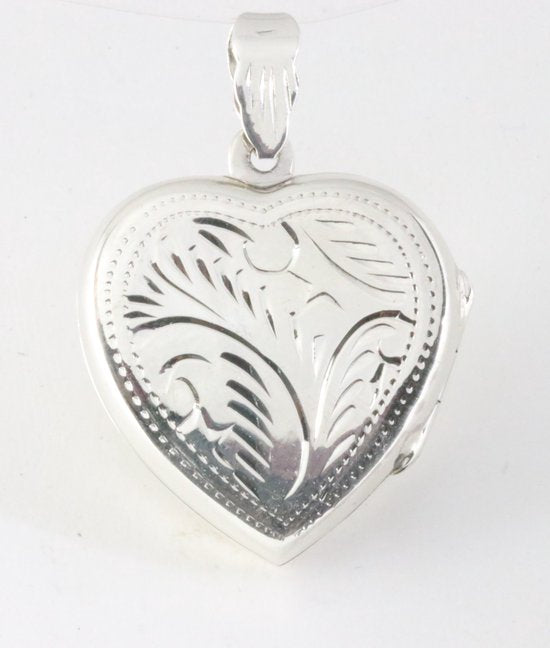 Fijn bewerkt hartvormig zilveren medaillon afbeelding 1