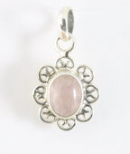 Fijne opengewerkte zilveren hanger met rozenkwarts afbeelding 1