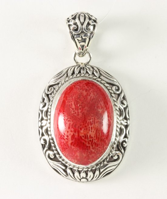 Opengewerkte zilveren hanger met rode koraal steen afbeelding 1