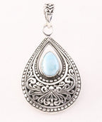 Bewerkte druppelvormige zilveren hanger met larimar afbeelding 1