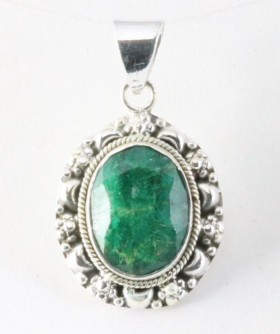 Bewerkte zilveren hanger met smaragd afbeelding 1