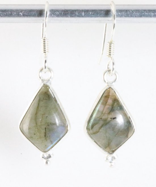 Fijne zilveren oorbellen met labradoriet afbeelding 1