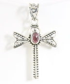 Zilveren libelle hanger met granaat afbeelding 1