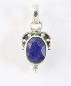 Fijne bewerkte zilveren hanger met blauwe saffier afbeelding 1