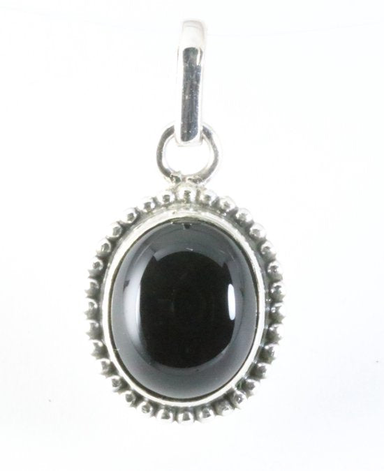 Fijne bewerkte ovale zilveren hanger met onyx afbeelding 1