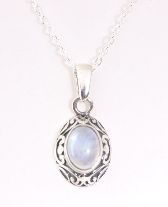 Fijne bewerkte zilveren hanger met regenboog maansteen aan ketting afbeelding 1