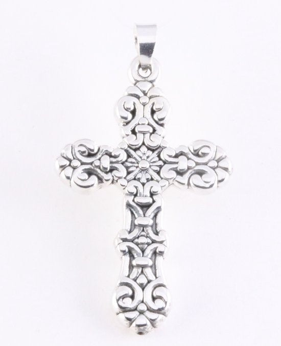 Fijn bewerkte zilveren kruishanger afbeelding 1