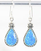 Bewerkte zilveren oorbellen met Australische opaal afbeelding 1