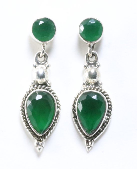 Bewerkte zilveren oorstekers met smaragd afbeelding 1