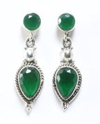 Bewerkte zilveren oorstekers met smaragd afbeelding 1