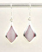 Zilveren druppelvormige oorbellen met roze parelmoer afbeelding 1