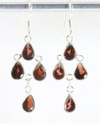 Fijne zilveren oorbellen met granaat afbeelding 1